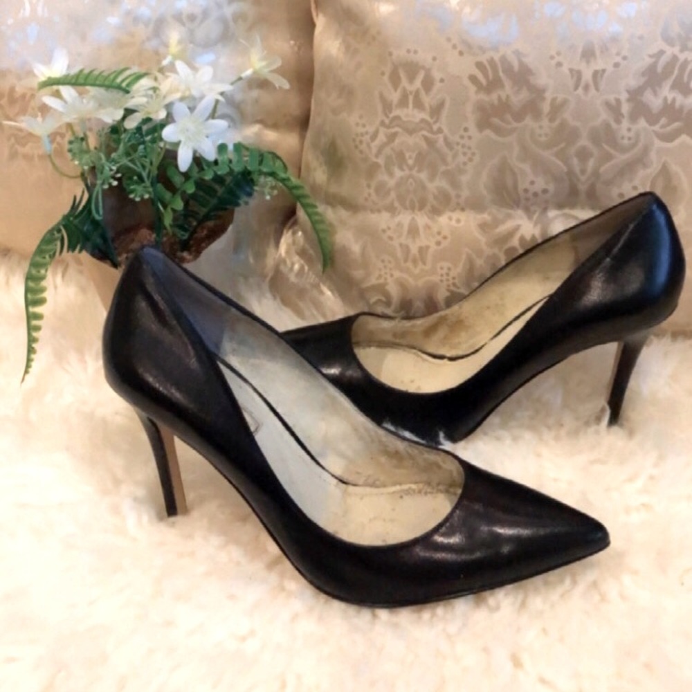 BCBG Heel